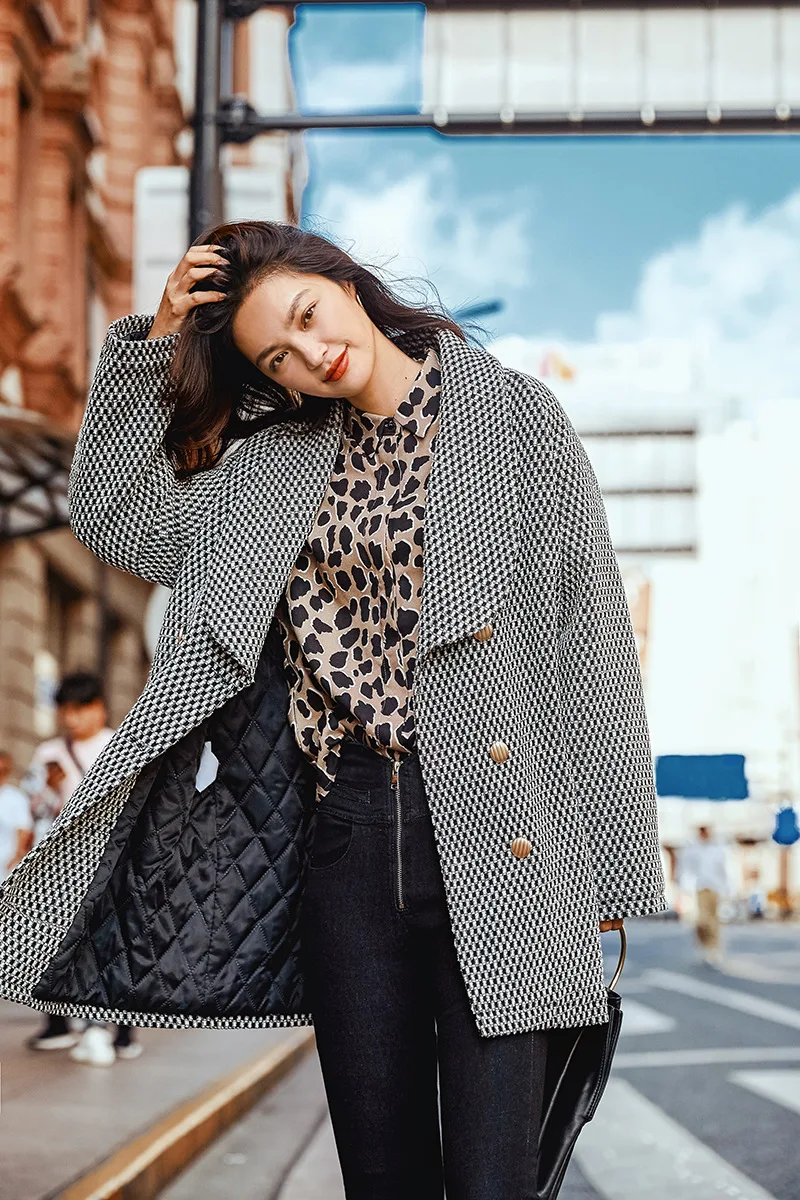 10313306900_120365725_