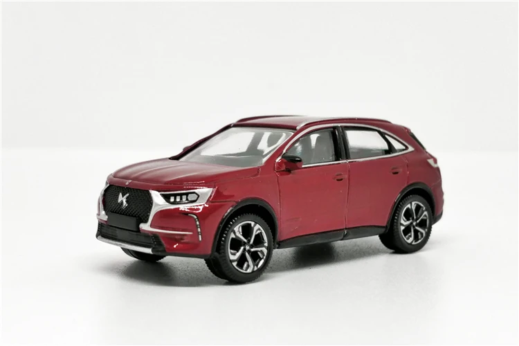 Norev 1: 64 DS 7 CROSSBACK красный литья под давлением модель автомобиля