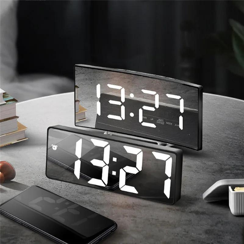 

Digital Alarm Clock Desk Table Clock Curved LED Screen Alarm Clocks for Kids Bedroom Temperature Snooze Function Home Decor