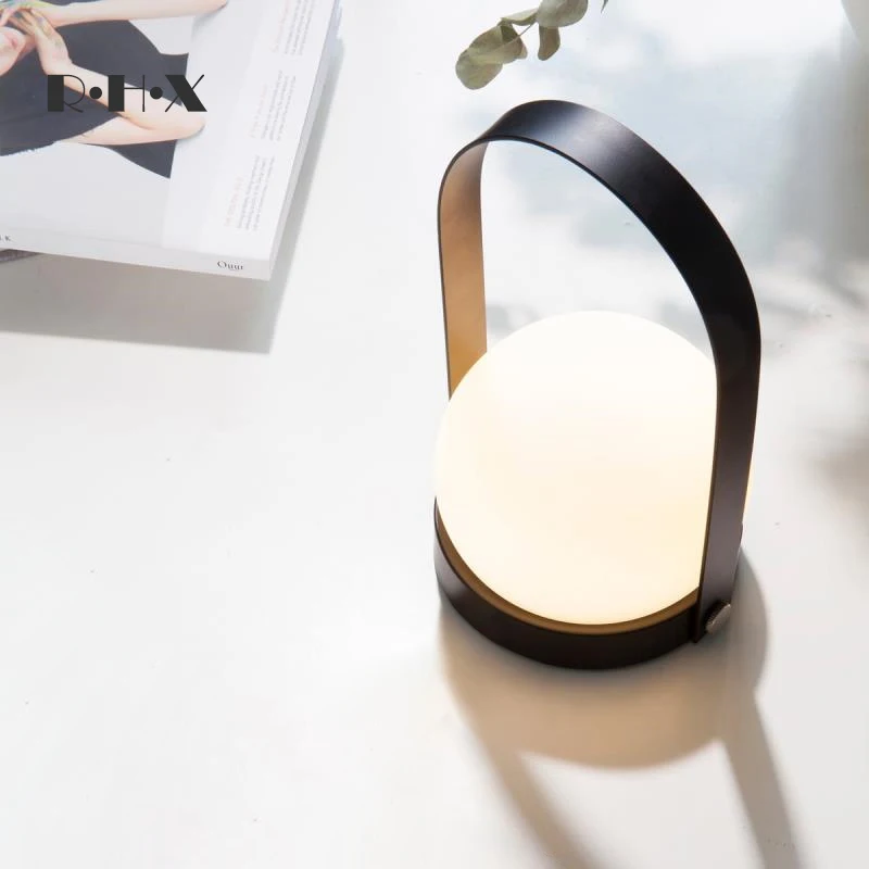 

Europe Post Modern Glass Desk Lamp Originality Model House Personality A Living Room Study Bedroom Bedside Black Desk Lamp