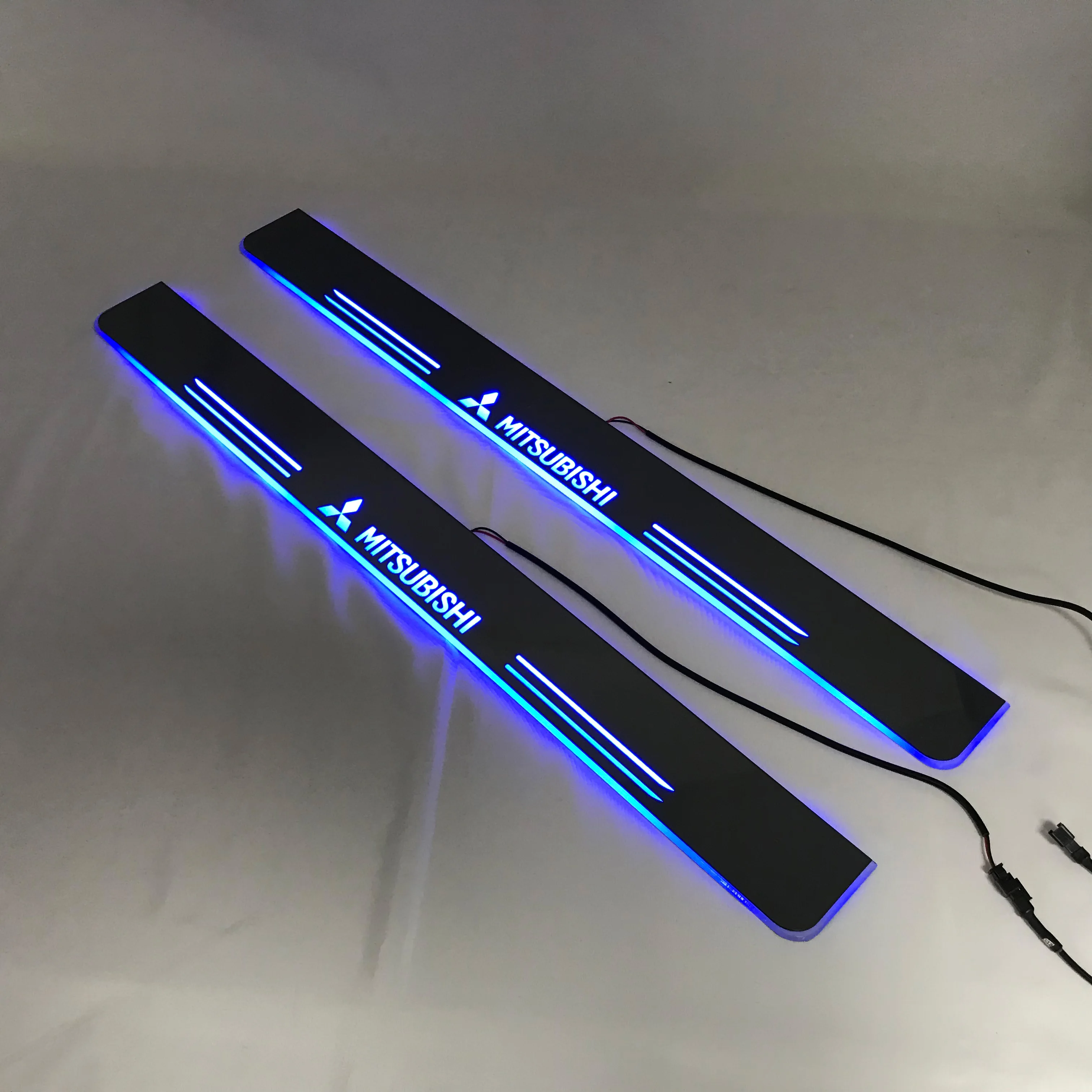 

Led moving door scuff for Mitsubishi special use dynamic door sill plate welcome lamp lining overlay Flow/fixed light