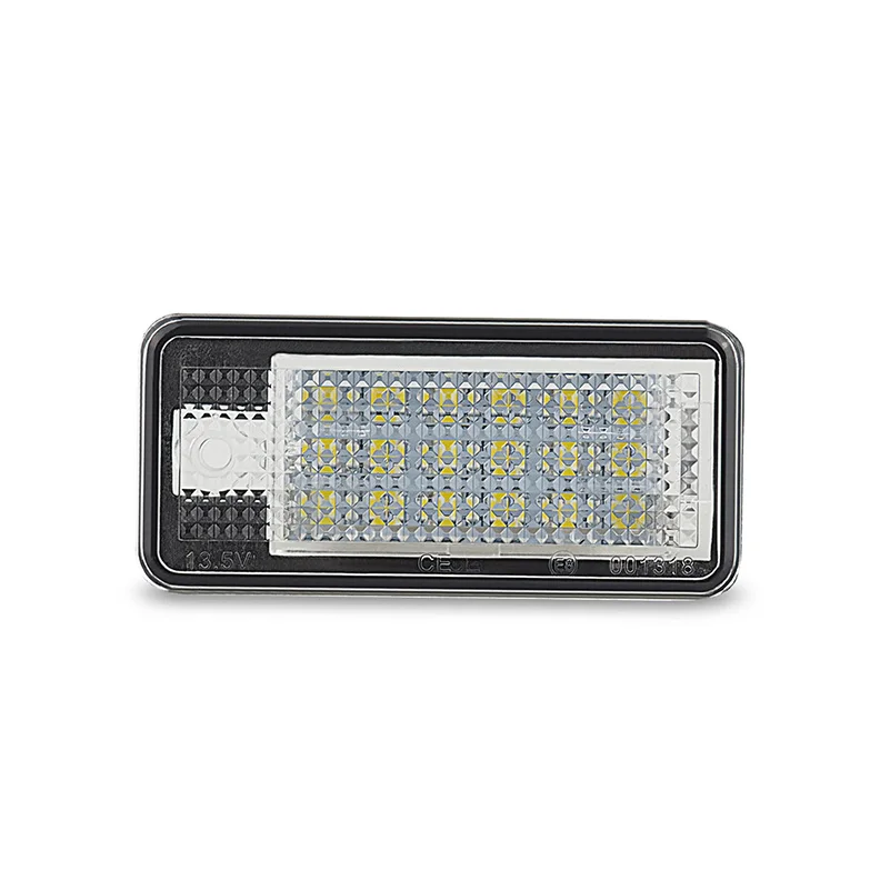 Задний светодиодный фонарь освещения номерного знака для Audi A3 S3 A4 S4 B6 S4 B7 A6 C6 S6 A8 S8 Q7 RS4 RS6 Плюс Соответствующие 18SMD светодиодный авто лампы Лицензированная лампа