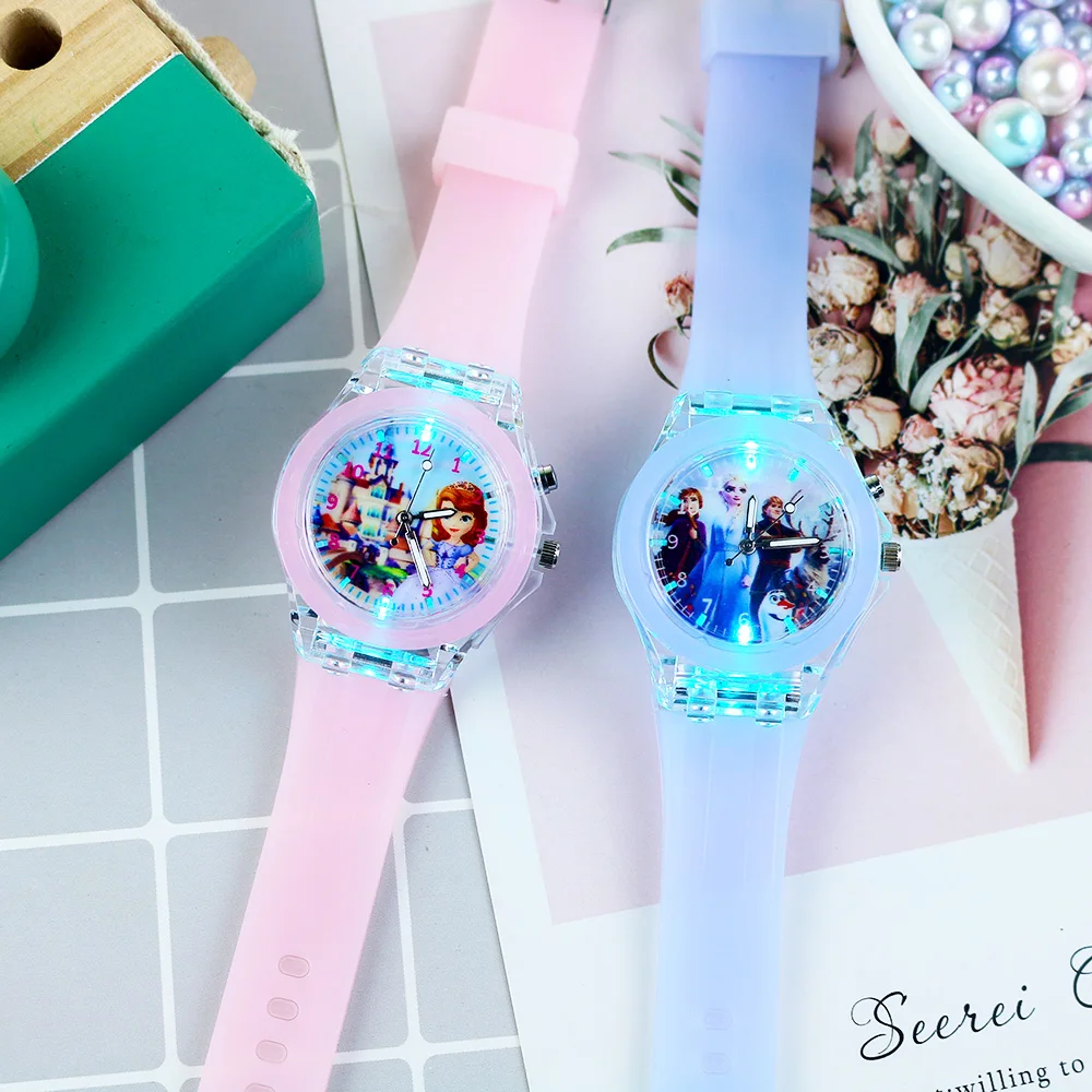 Flash Licht Kinder Uhren mit Armband Silikon Strap Prinzessin Elsa Gefrorene Sophia Mädchen Uhr Student Uhr reloj infantil