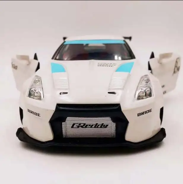 1:24 Nissan supercar,high simulation alloy car model,collectible alloy model,new hot sale,free shipping