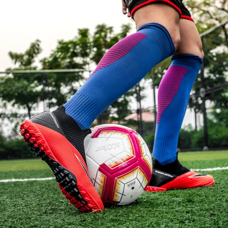 Botas de fútbol sin encaje para hombre, zapatos de fútbol para niños, tacos  de fútbol calas