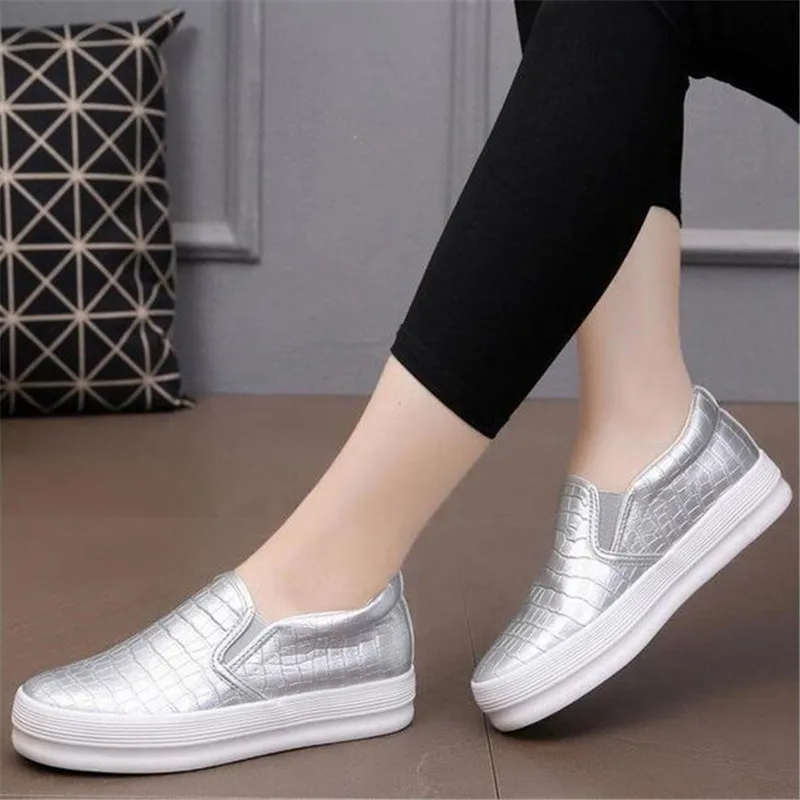 Zapatillas de plataforma plateadas para mujer, mocasines con estampado de  serpiente, de cuero, negras, gruesas, 2019|Zapatos vulcanizados de mujer| -  AliExpress