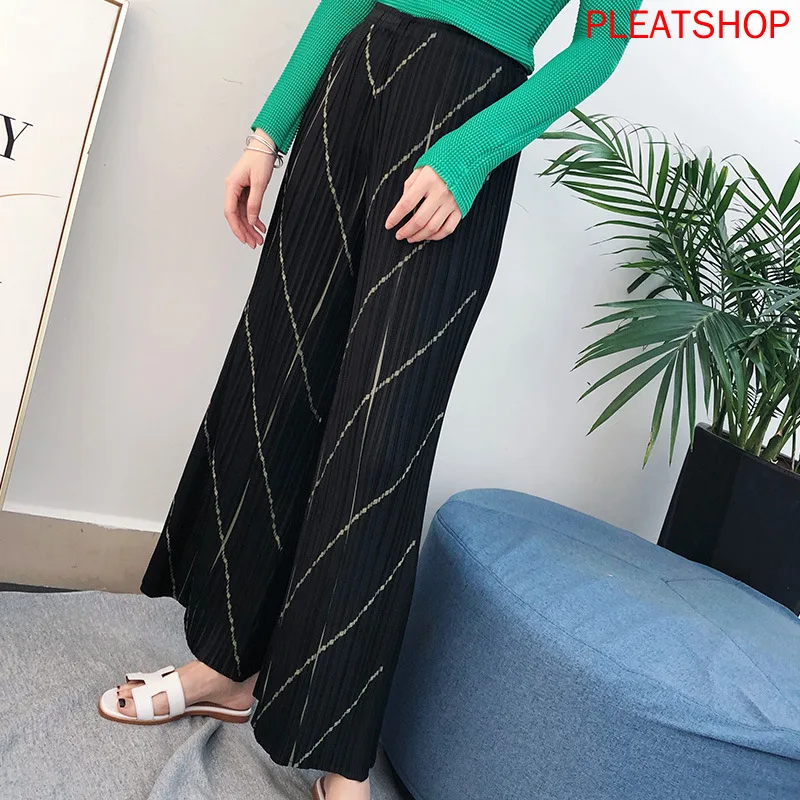 

2020 Spring Miyake pleats Wide-Leg Large Size Elasticity Loose -Fit Pleat Straight -Cut Casual Pants pantalon femme trousers