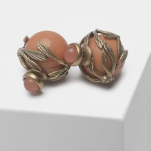 Ретро-серьги-гвоздики в виде листьев спереди и сзади