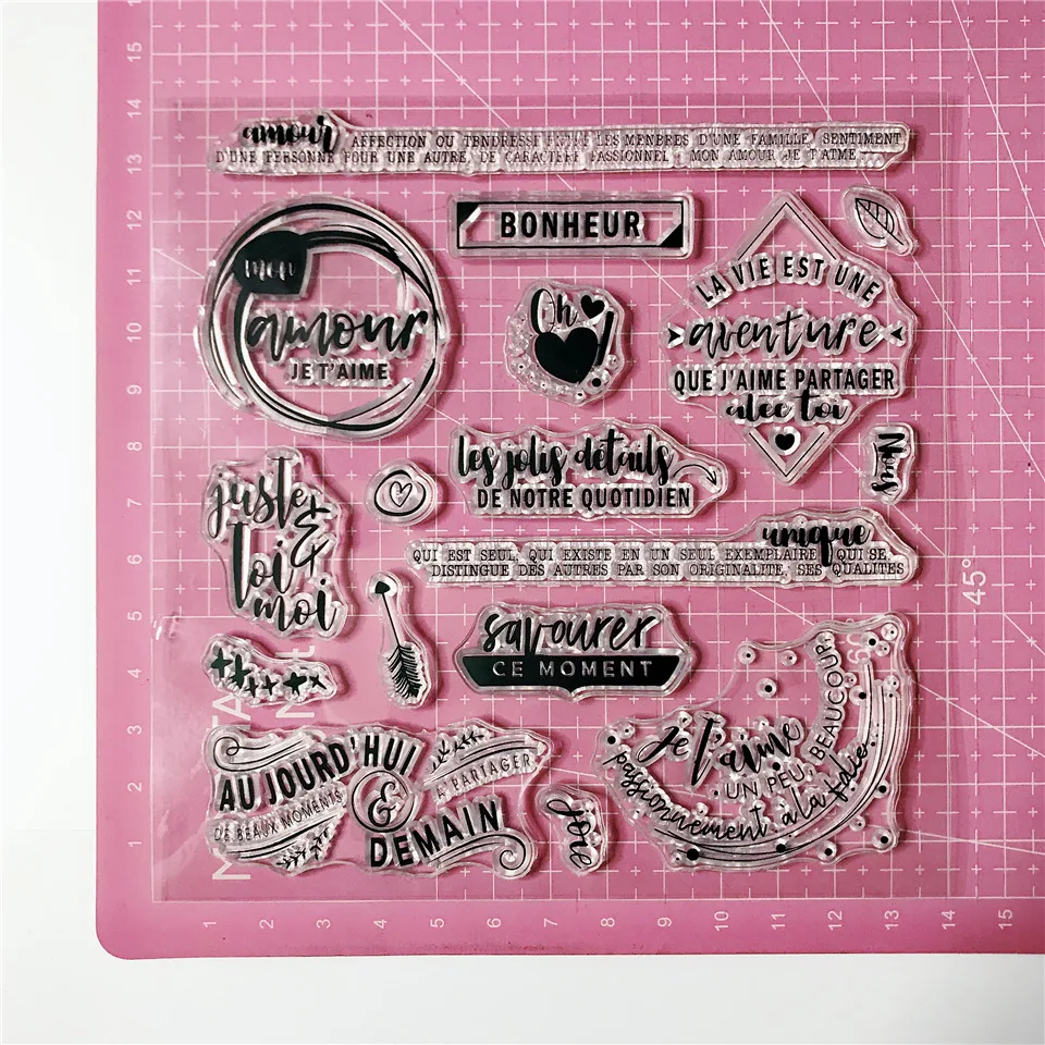 Lot De Tampons Et Matrices De Découpe En Métal Pour La Fabrication