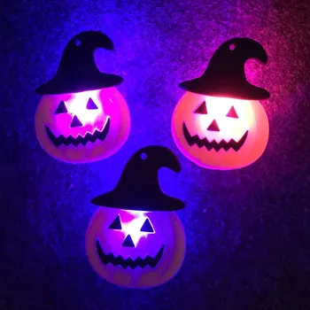 

Halloween Theme Breastpin Flashing Brooch Luminous Badge Light Badge Children Toys Halloween Party Supplies