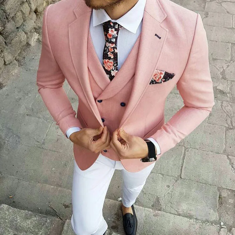 

Stylish Young Men Pink Tuxedo Suits For Prom White Pants Wedding Suits Set 3 Pieces Single Breasted Blazer Jacket
