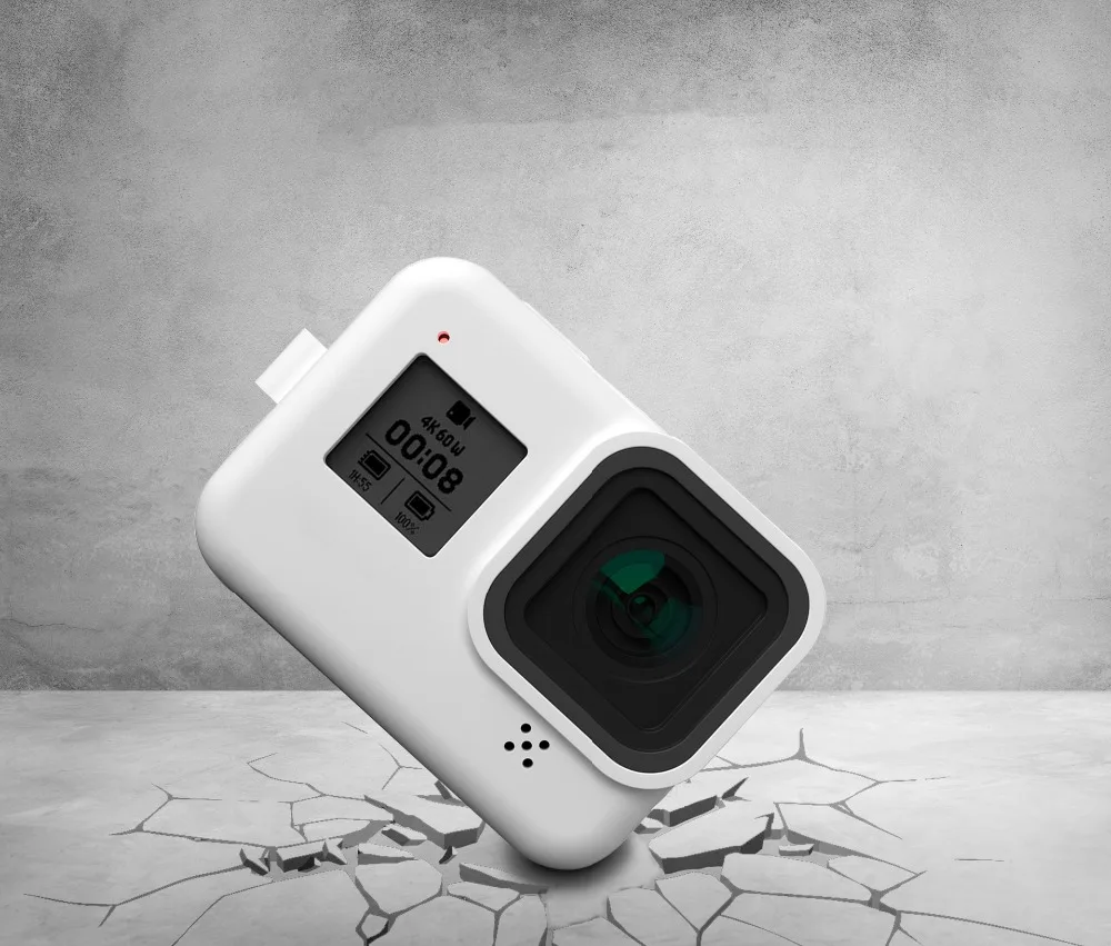 12481339585_1694651729