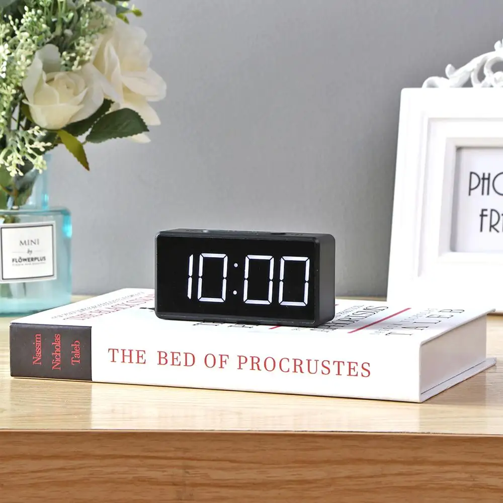 

Digital Alarm Clock Electronic Desktop Clock with USB Port LED Time Display Snooze Night Thermometer Display USB Timer