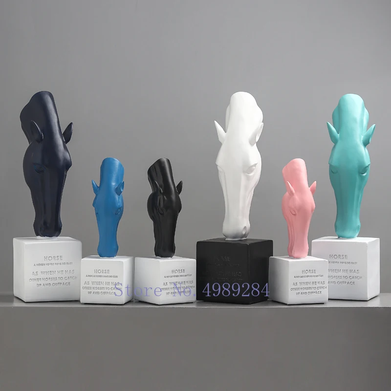 

Nordic Creative Resin Horse head vase Flower arrangement accessories Modern home Decorative ornaments Simulated animal Crafts