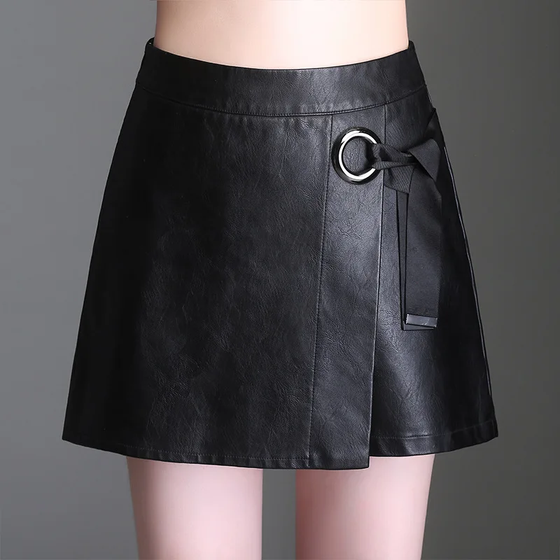

Women Streetwear Hip Hop Punk Loose Plus Size Black High Waist Wide Leg Shorts Skirts Female Fashion PU Leather Casual Short 4XL