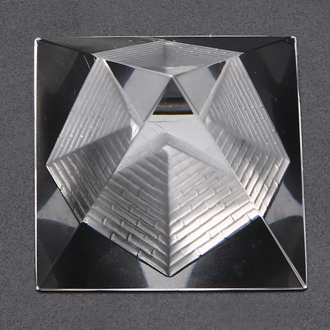 MAYITR 40*40mm Clear Crystal Quartz Pyramid Home Desk Decoration Gift For Party DIY Decorations