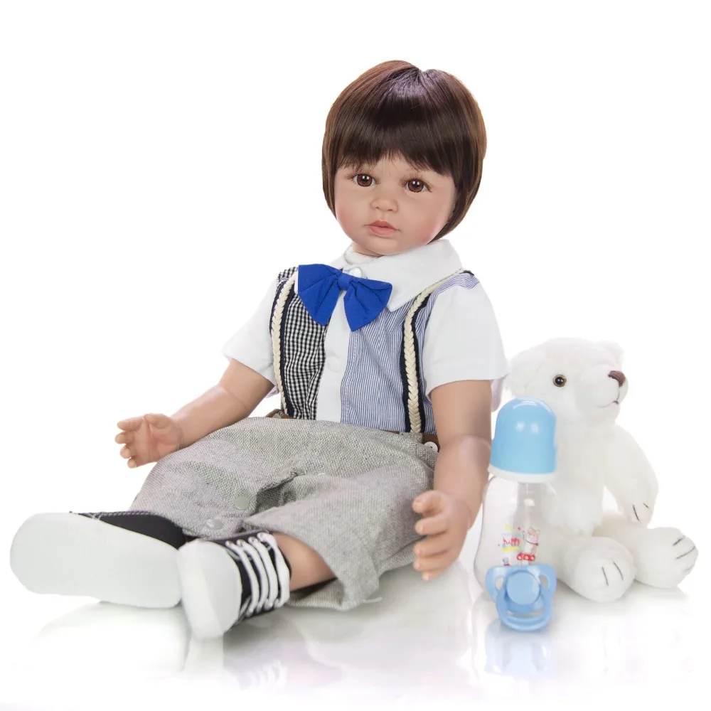 9 meses en vinilo y silicona