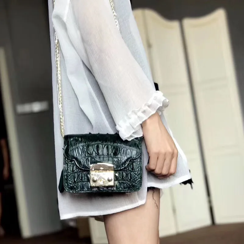 BB1BB27104AEE2E3E938E05FB0C0BB69