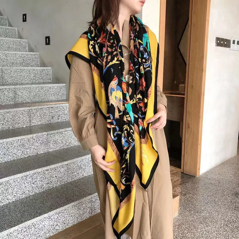 

Beautiful Silk Cashmere-blend Scarf Fashionable Shawl Blanket Scarves Coat Wraps Beautiful Flower Pattern