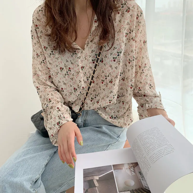 

HziriP 2019 Sweet Chiffon Print Floral Casual Prairie V-Neck High Street Korea Holiday Fresh Party Free Cute All-Match Shirts