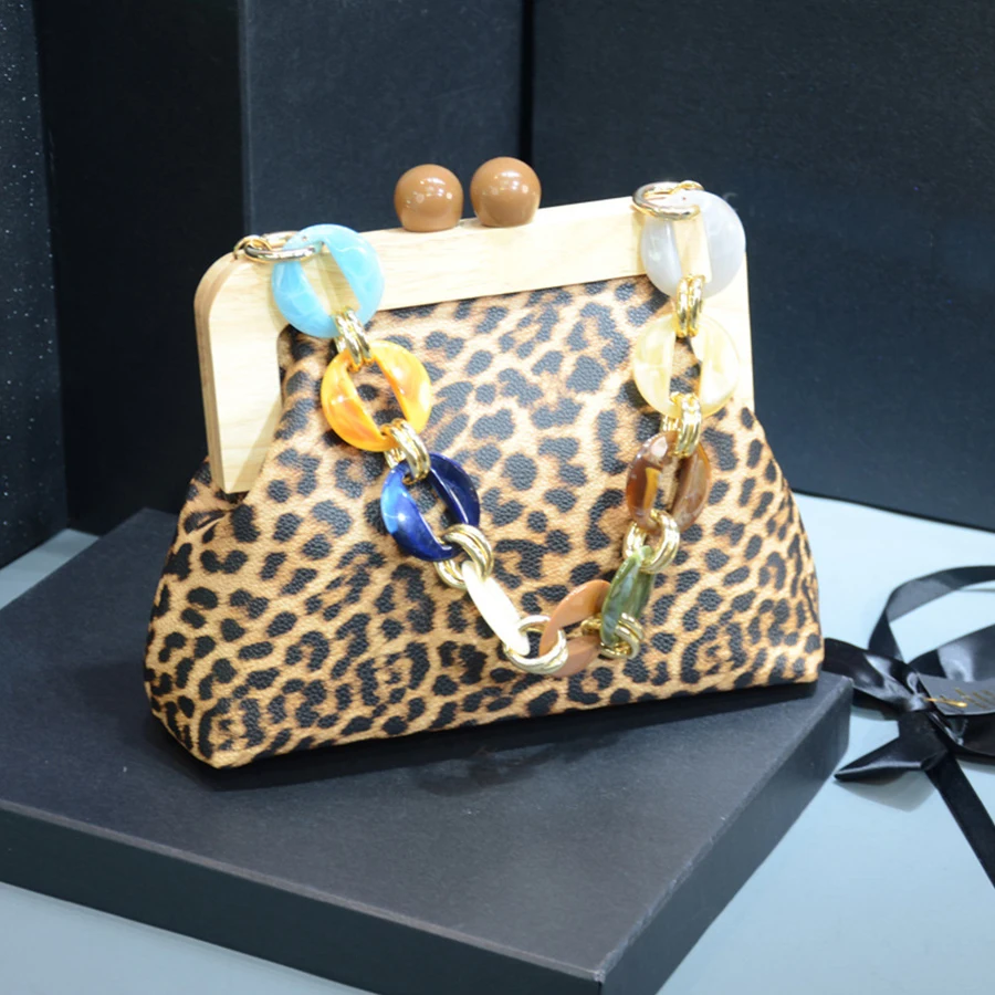 

Luxury Acrylic Chain Women's Handbags Fashion Leopard Wooden Clip Canvas Messenger Bags Designer Brand Lady Purses Shoulder Bag