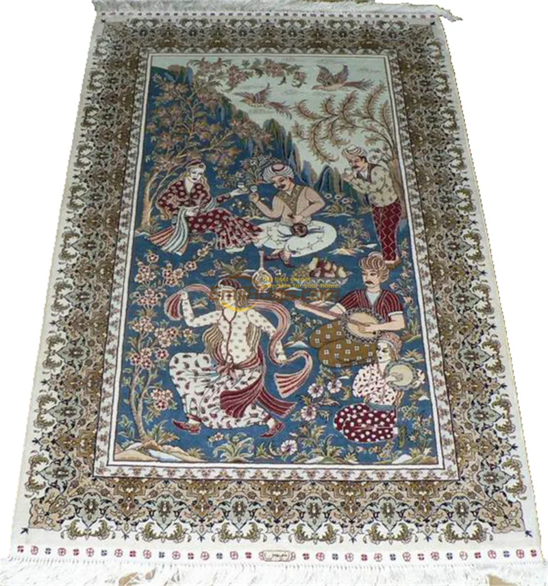 Рисунок 3 - Шелковые ковры ручной работы