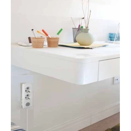 Удлинитель Panasonic WLTA04222BL RU (Черный) 2 метра|Сетевые шнуры и удлинители| |