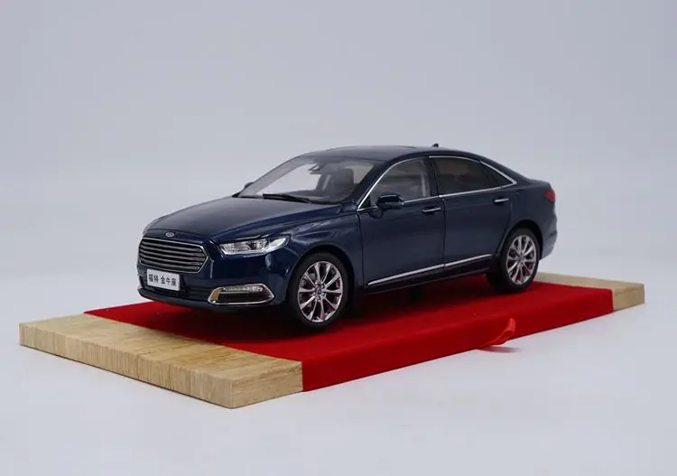 1:18 тщательная модель автомобиля FORD 2015 TAURUS из сплава статические металлические