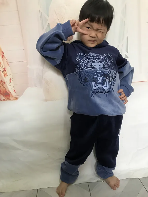 

Boy's Blue warm suit Children's flannel suit