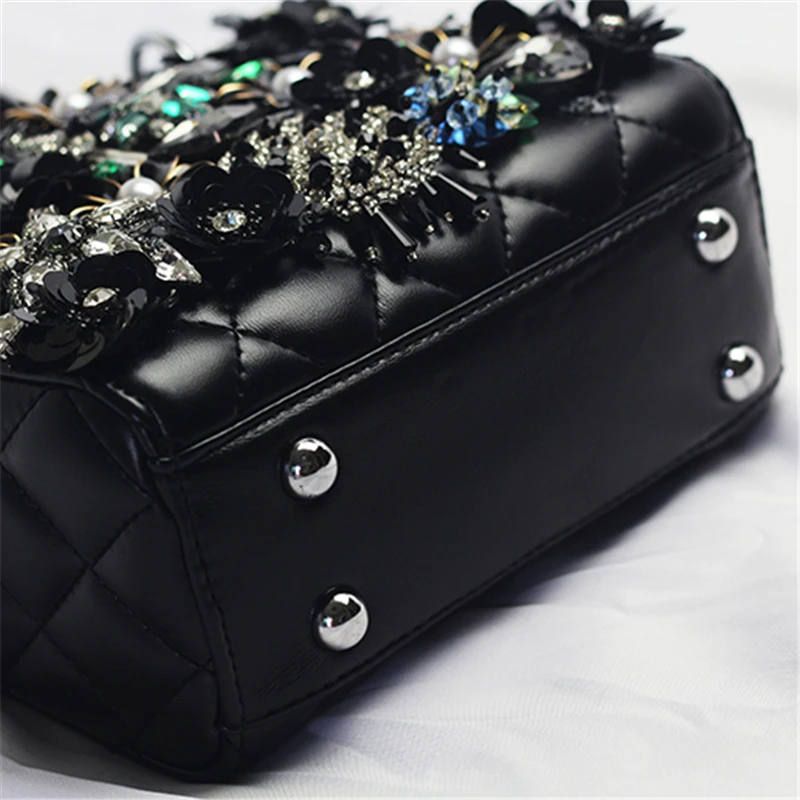 Kopen Vrouwen Crystal Totes Luxe Vrouwen Schouder Messenger Bags Punk Handtas Bridal Bloemen Wedding Rhinestone Purse Avondfeest Zakken