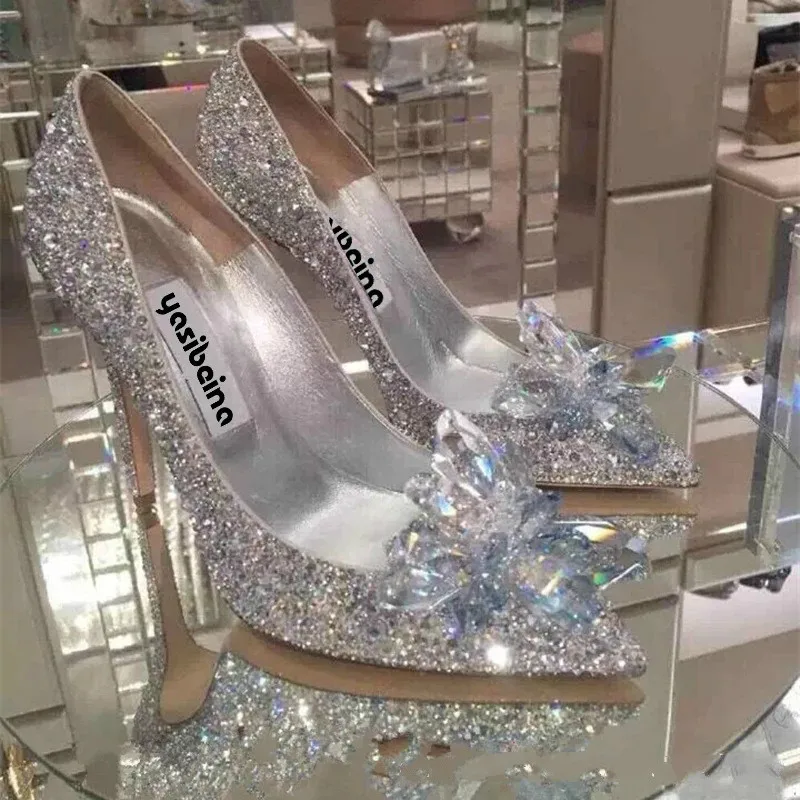 Zapatos de cristal de Cenicienta para mujer, tacones puntiagudos sexys para novia, tacones altos para mujer, zapatos de boda con diamantes de imitación plateados