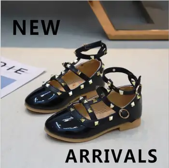 

Girl Single Shoes 2019 New Korean Style Shallow-mouthed Alphabet Girl Princess Shoes Children Soft-soled Sequined