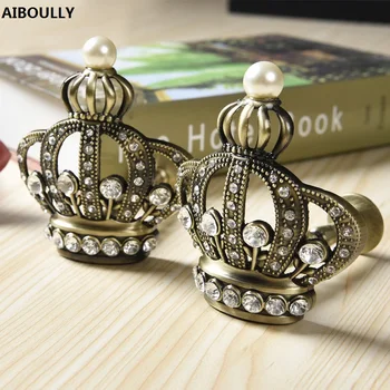 

2Pcs/set Crown Theme Curtain Hooks Decoration Accessories Curtain Hollow Hook Bandage Ball Decoration Door Wall Hooks Hanger