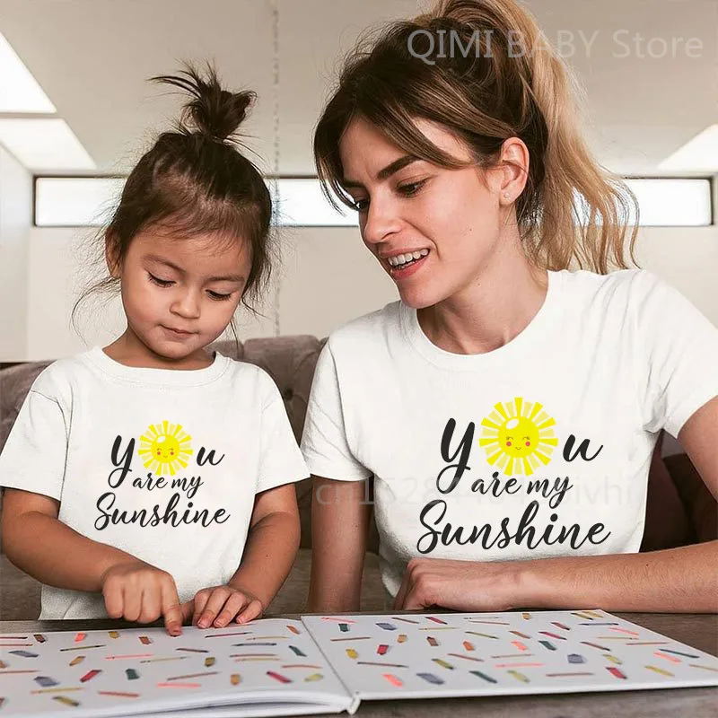 Футболка с надписью You Are My Sunshine футболки в тон для мамы и дочки Семейные Одежда