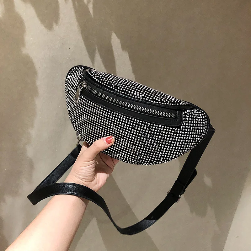 

2019 new tide Korean version of small satchel studded purse chest bag disco bag