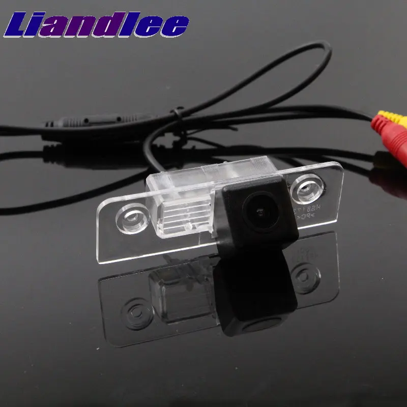 Liandlee Car  Rear View Camera For Ford Fiesta ST  Classic  Ikon 2002~2008 Night Vision Reversing Camera Car Back up CAM HD CCD left