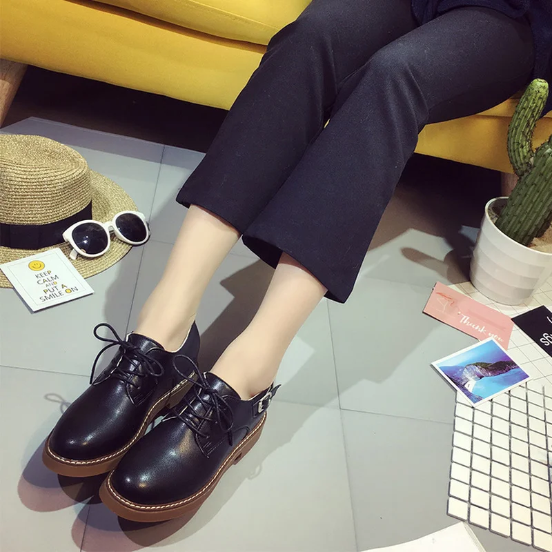 

Shoes fashion women flat Small leather are comfortable versatile Female British style autumn platform Single Academy H14-89