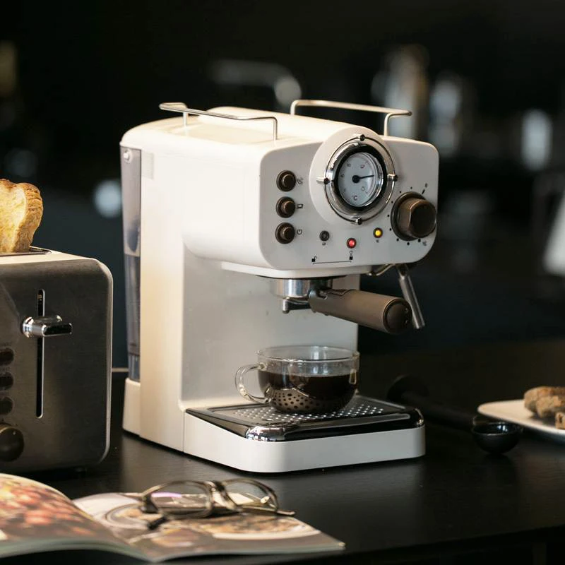 CM5013 Semi Aautomatic Espresso Machine 15Bar Coffee Maker Italian Double Temperature Control Steam Type Milk Foamer Retro White