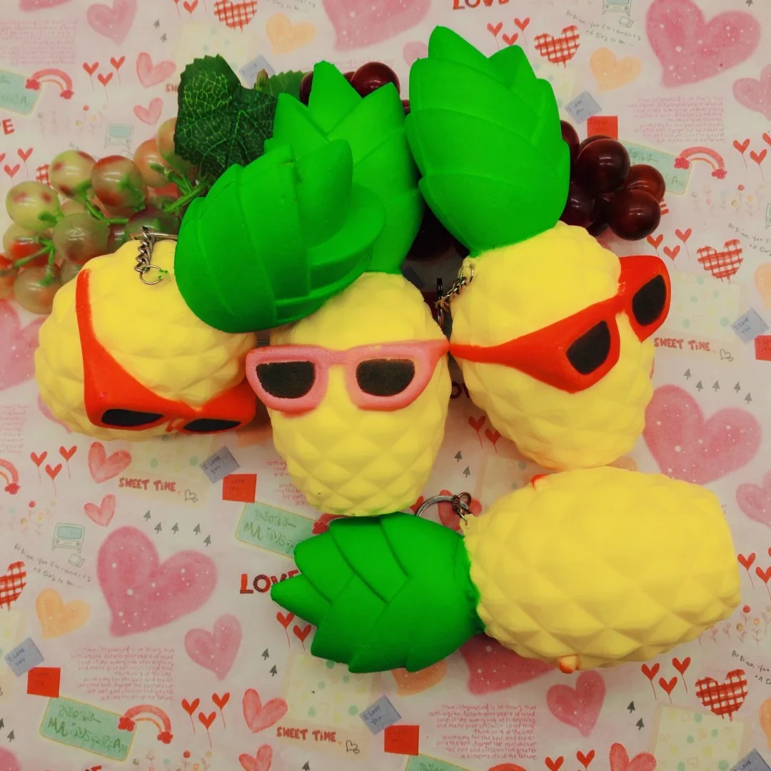 Pu мягкие игрушки мягкие эмульсионные фруктовые глаза ананас люди горячие продажи пены памяти декомпрессионная игрушка