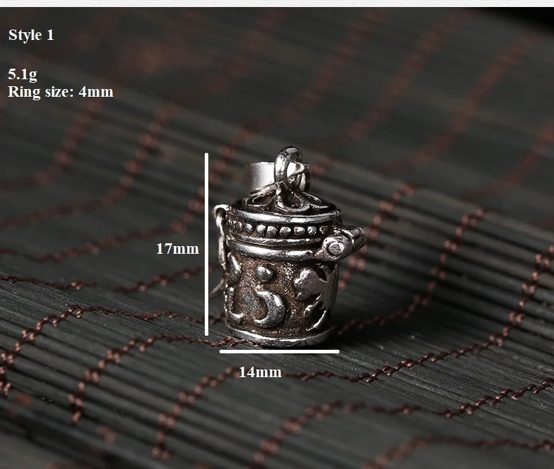 silver-gau-pendant001D