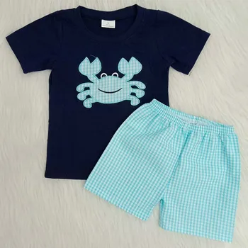 

2020 Toddler Boys Wear Crab Embroidery Short Sleeve Cotton Shirts Seersucker Plaid Shorts Baby Kids Summer Wear Clothes Set