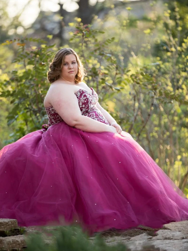 sweet-plus-size-appliqued-prom-dresses-sweetheart-neckline-sleeveless-evening-g    own-floor-length-beaded-formal-dress