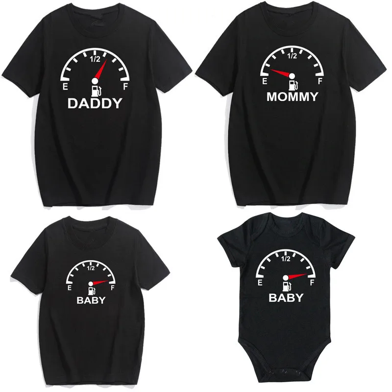 

2019 Family Matching Clothes Look Father Mother Son Daughter Outfits Clothing T shirt New Mom Daddy and Me Baby Boy Girl Clothes