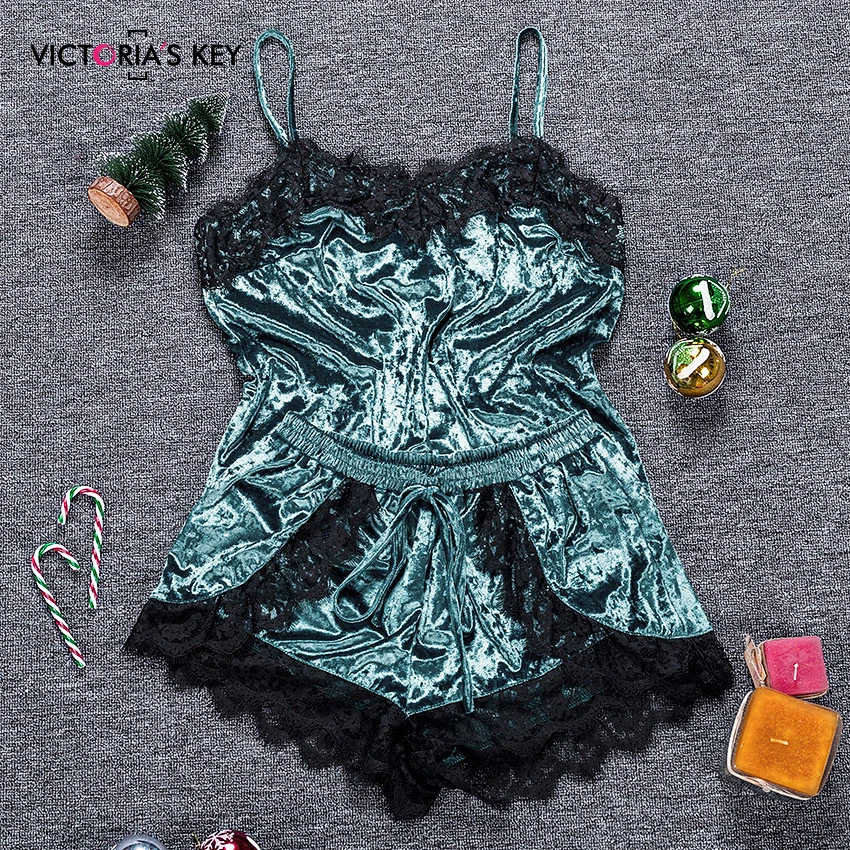 

VICTORIA'S KEY Sky Blue Lace Trim Cami Top And Shorts Pj Set 2019 Sexy Lingerie Sets Autumn Winter Women Velvet Sleepwear Set
