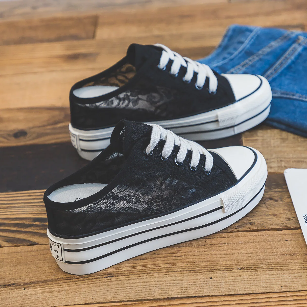 New Summer Fashion Lace Breathable Casual Canvas Shoes Women's Slip-on Shoes Inner Increased Mesh Platform Woman Sneakers