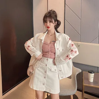 

Women Spring Hollow out Heavy industry Bow Embroidery Pearl Heart-shaped button Denim jacket Ropa de mujer Harajuku Jeans jacket