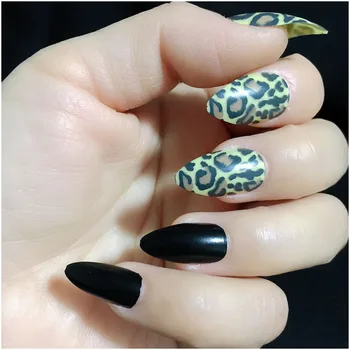 

12 Pieces Leopard False Nails Frosted 3D Fashion Highlight Sexy Style Long Nail Art Fake false Sticker for Nails Tips