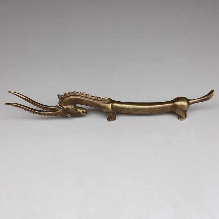 Antique brass antelope corner pen holder copper brush retro pen rest pen mountain