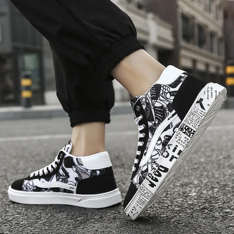 Flat Heel Spring Sneakers 6 Flat Heel Spring Sneakers 6