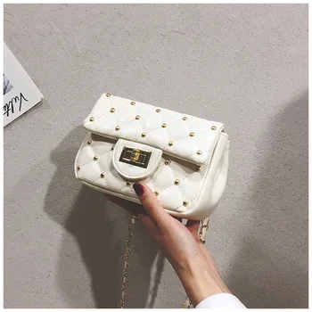 

Studded Women's Bag 2020 New Korean Lady Messenger Bag Diamond Chain Bag Shoulder Bag